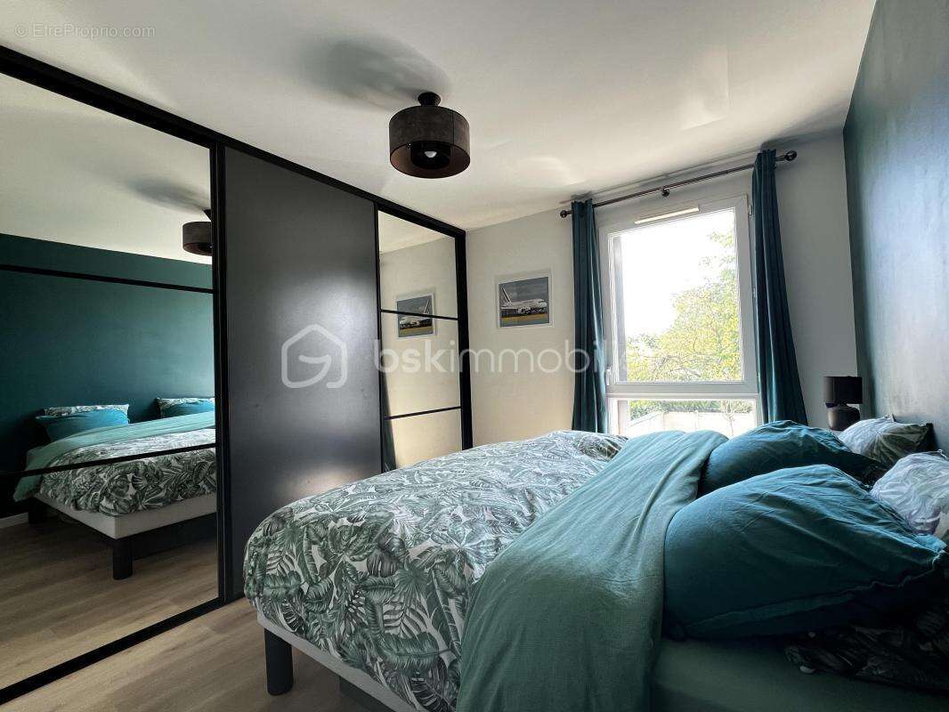 Appartement à VILLENEUVE-SAINT-DENIS