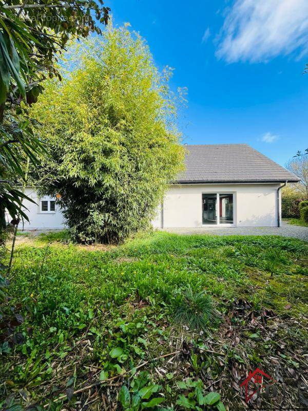 Maison à MAGNY-VERNOIS