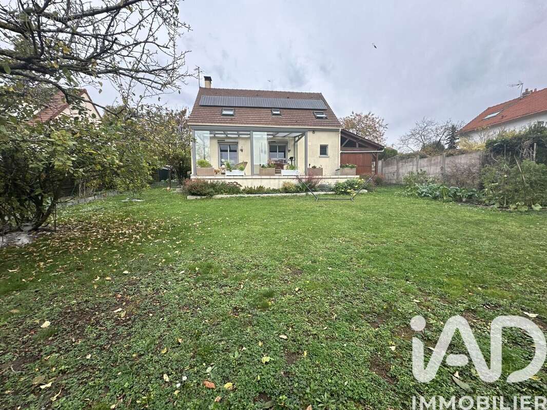 Photo 3 - Maison à BALLANCOURT-SUR-ESSONNE