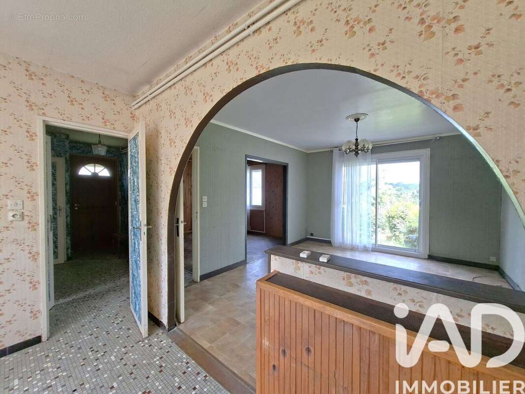 Maison 92 m² à Treguier  - photo 7
