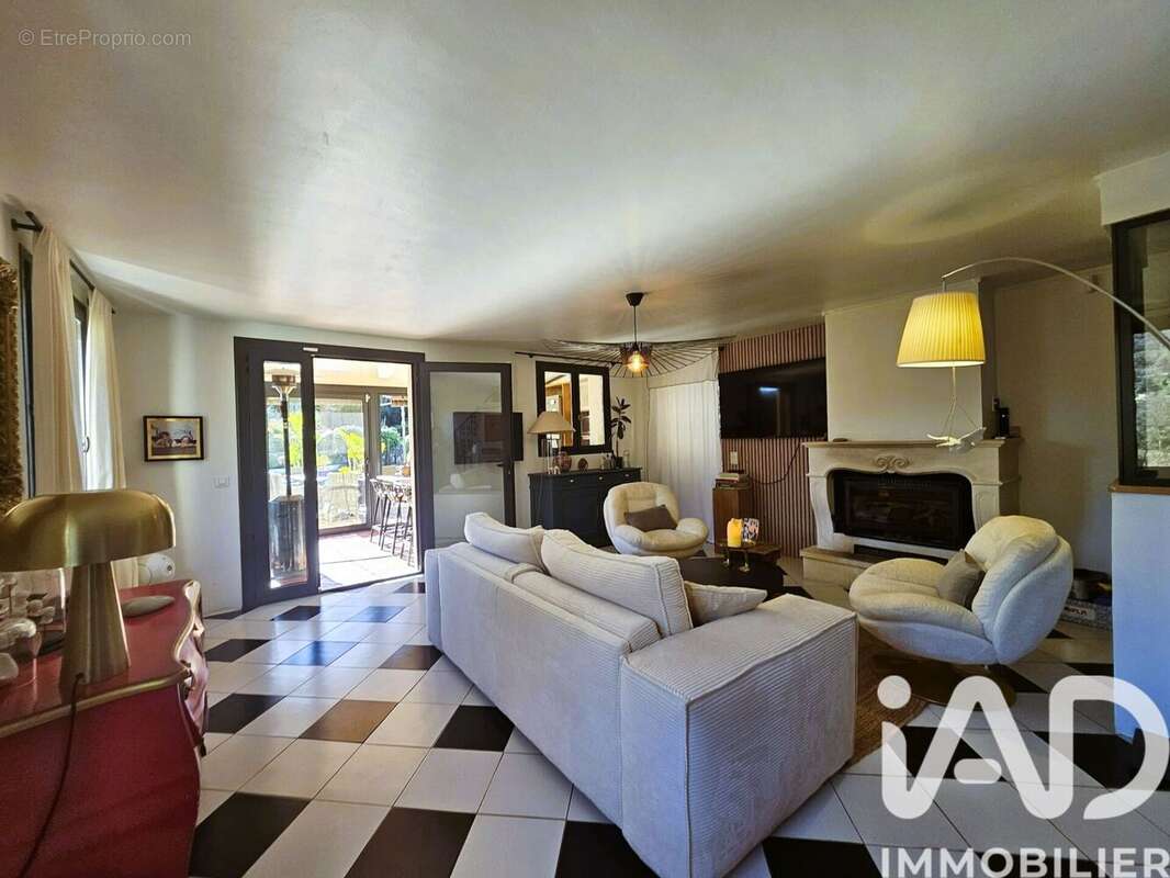 Photo 2 - Maison à LE BAR-SUR-LOUP