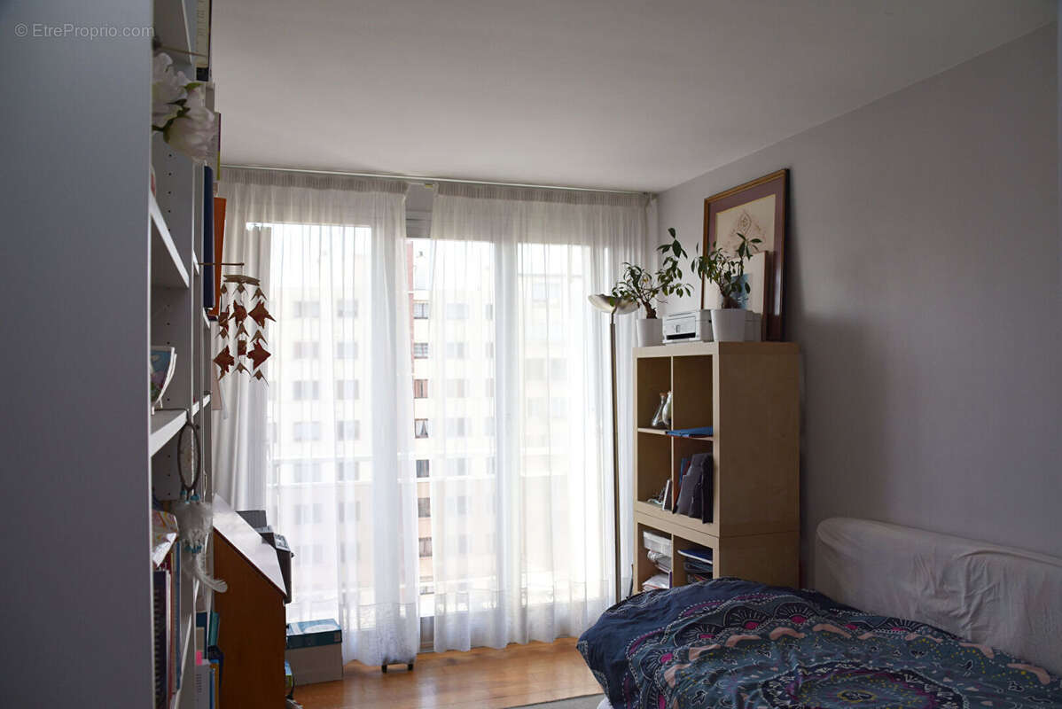 Appartement à PARIS-12E