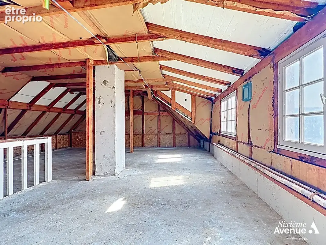 Maison avec vue panoramique Saint-Cyr-Sur-Le-Rhône de 165m² utiles. - photo 12