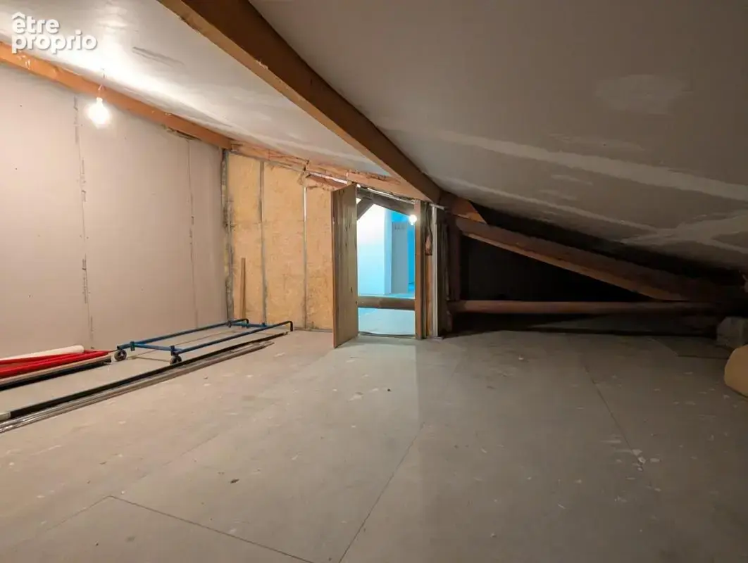 Maison familiale atypique – ancien corps de ferme rénové – 190 m² - photo 21