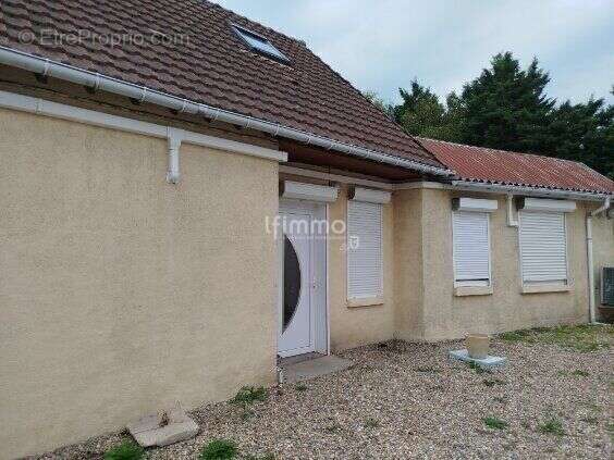 Maison à ACHIET-LE-GRAND