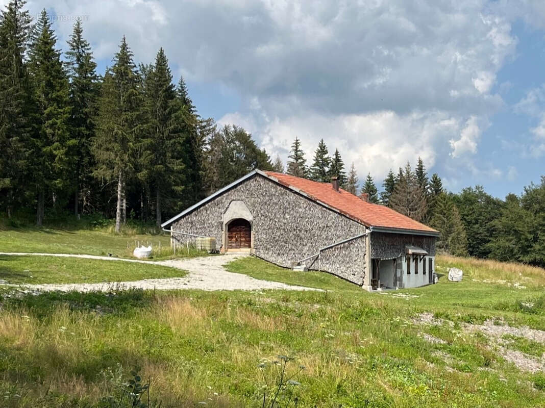 Maison à BELLECOMBE
