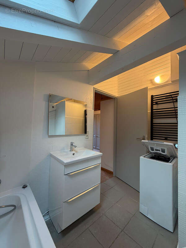 Appartement à SERRAVAL