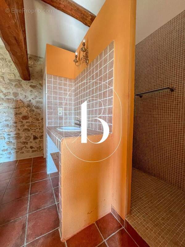 Maison à GOUDARGUES