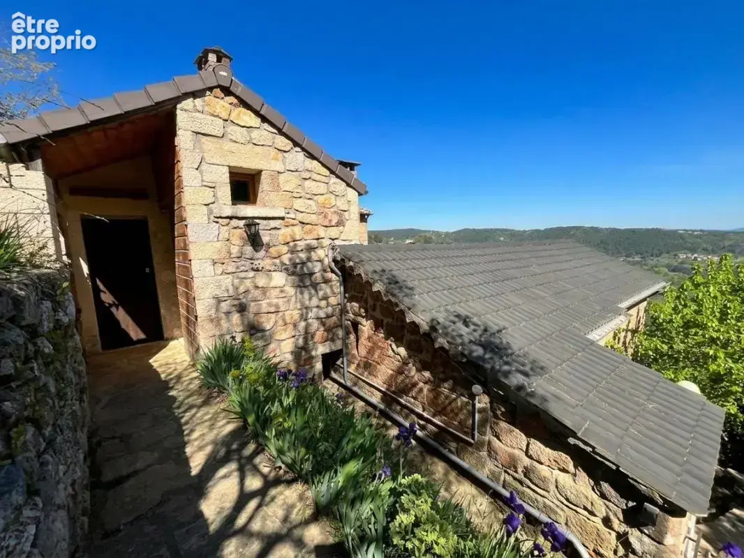 Petite maison d'été + jardin + piscine - photo 3