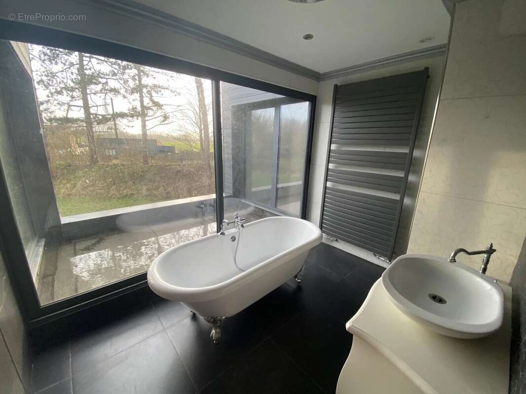 Maison à VILLENEUVE-D'ASCQ