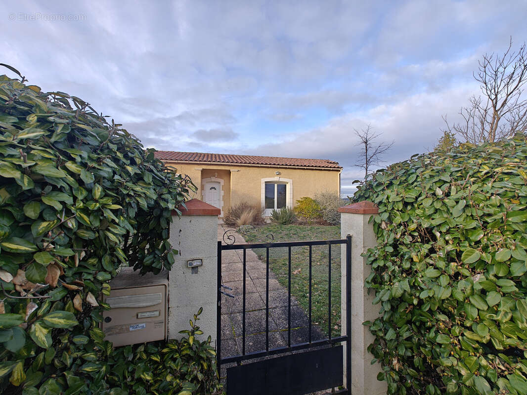 Maison à LAURAGUEL