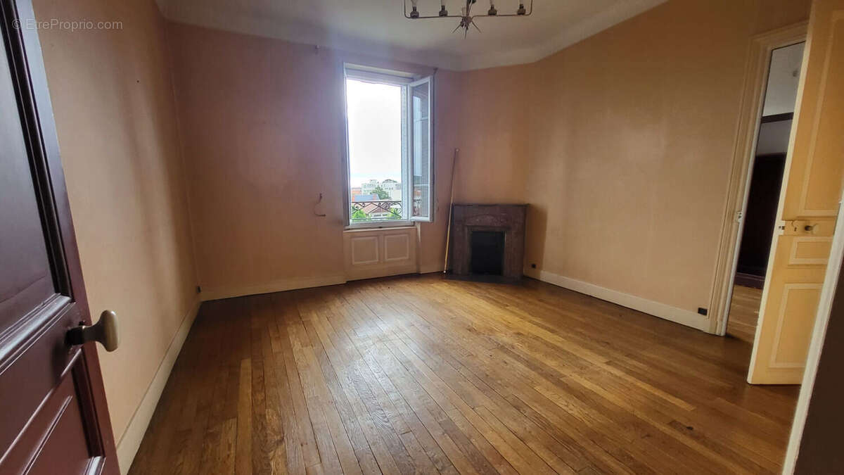 Appartement à CHAMALIERES