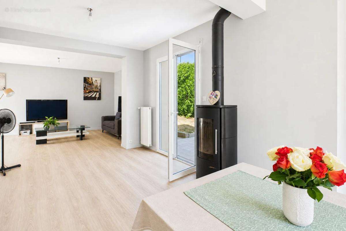 Maison 6 pièces de 103m2 à Janzé - photo 4