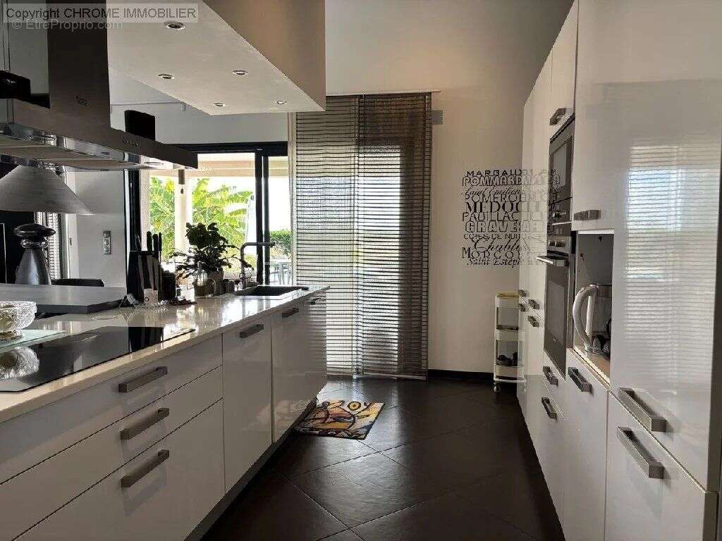 Maison à MAUVEZIN-SUR-GUPIE