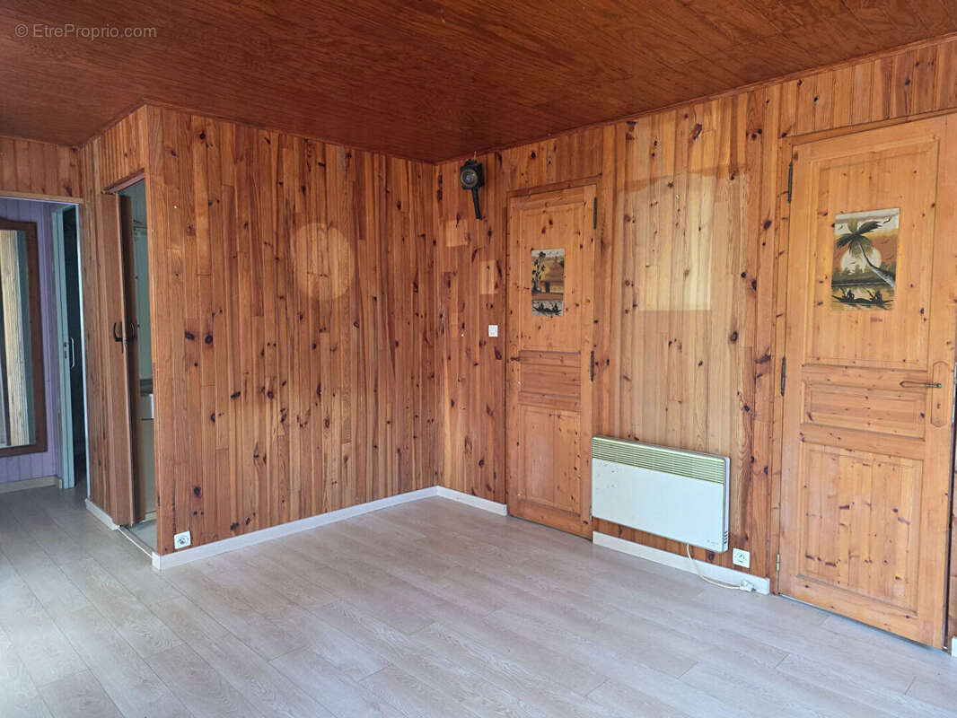 Pied à terre à vendre à 400 mètres de la plage et de l'évcole de voile 56760 PENESTIN commune littorale en MORBIHAN SUD - photo 9