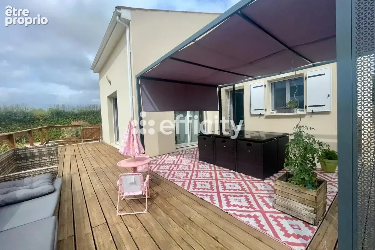 Maison 120 m² à Rouillac  - photo 4
