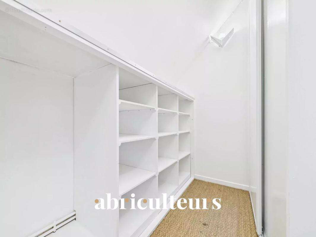 Maison à AVILLY-SAINT-LEONARD