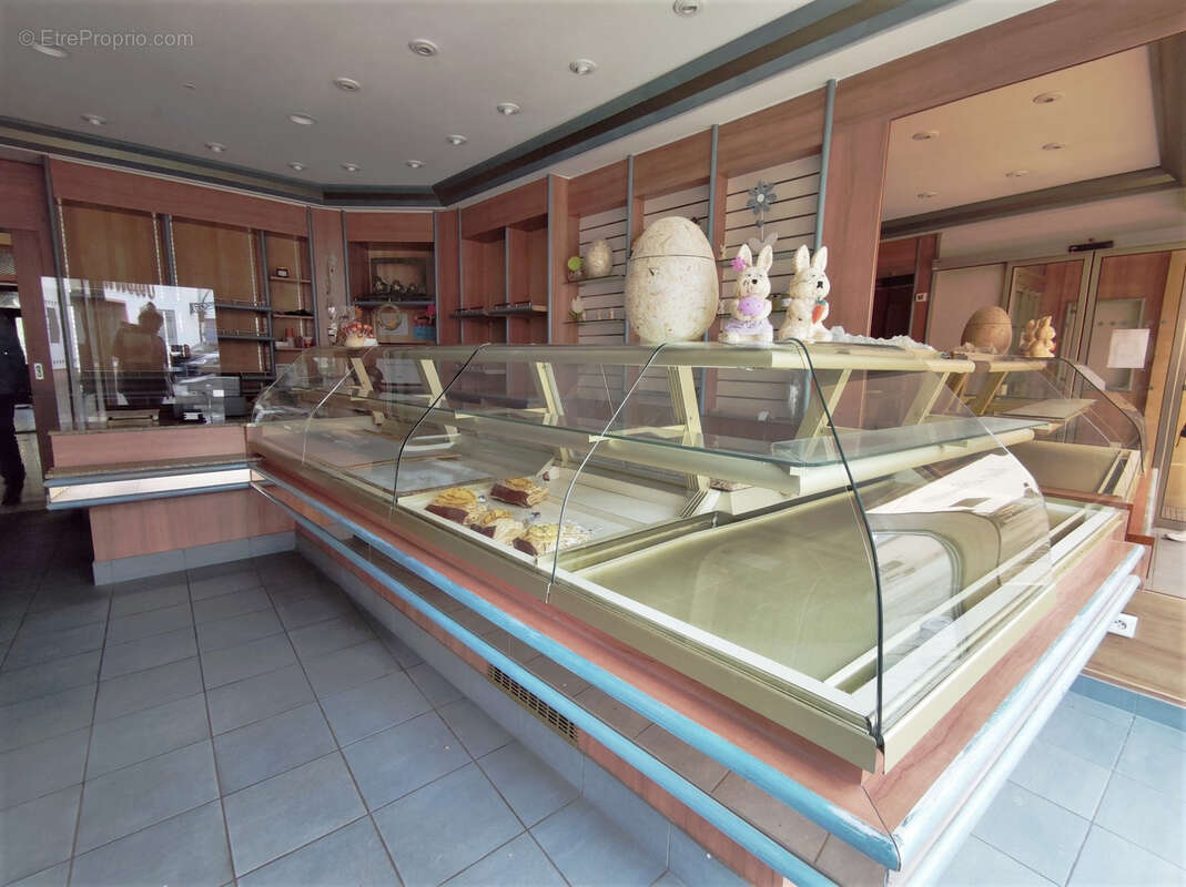 Local Commercial en Plein Centre de Masevaux - photo 3