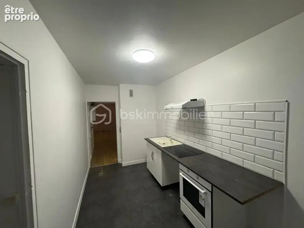 Appartement 3 pieces avec balcon - photo 2