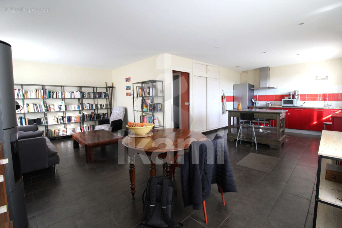 Maison à GUILHERAND-GRANGES