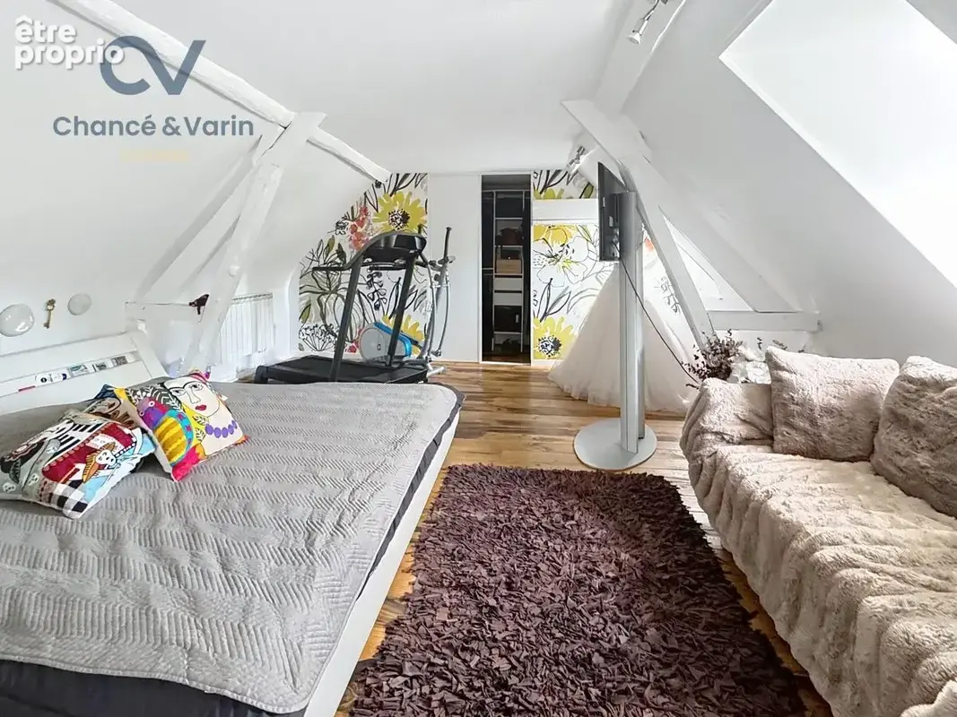 Maison 7 pièces 215 m² à vendre à Les Monceaux (14100) - photo 8