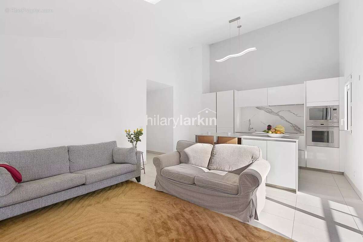 Appartement à VALBONNE