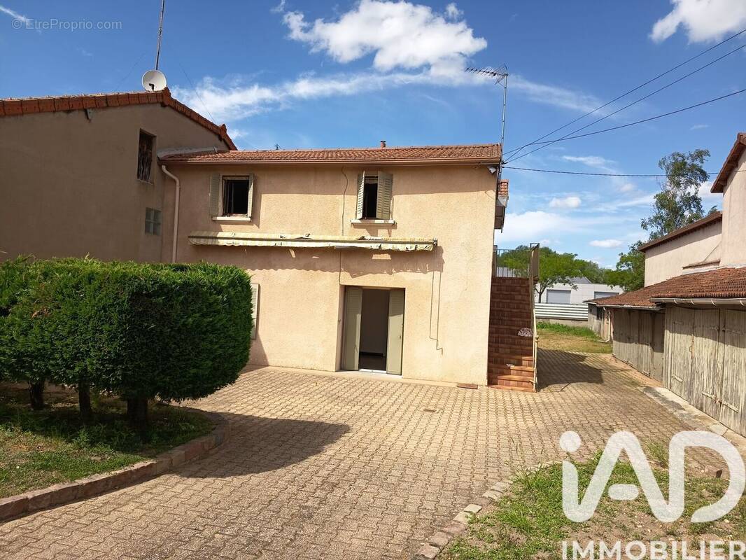 Photo 1 - Maison à ROANNE