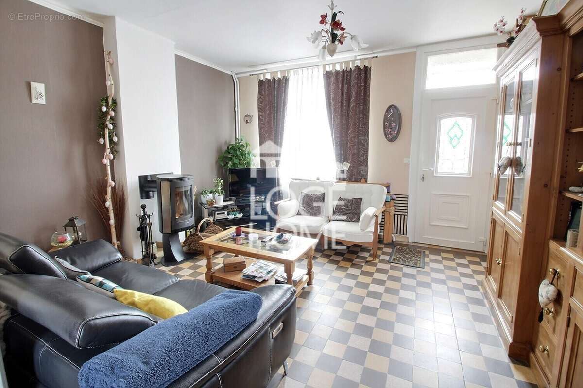 Maison à MEURCHIN