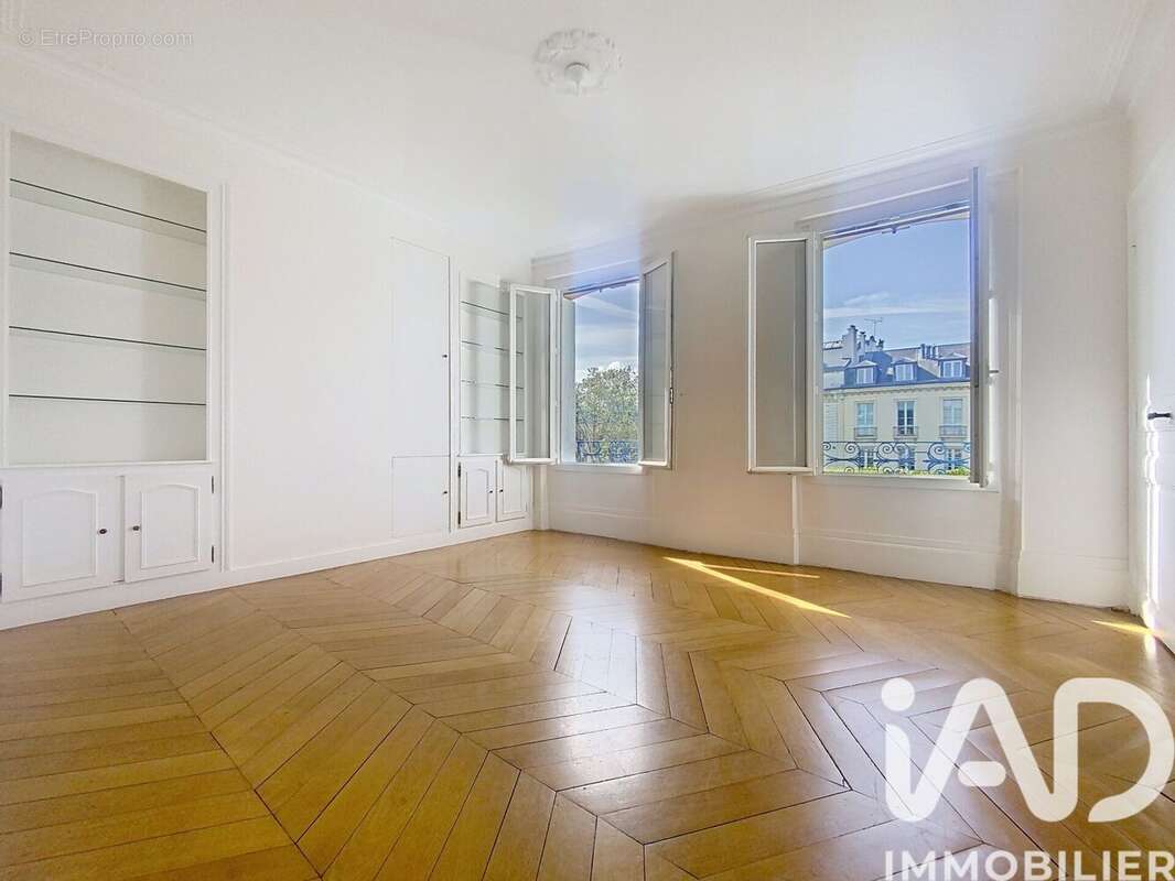 Photo 9 - Appartement à VERSAILLES