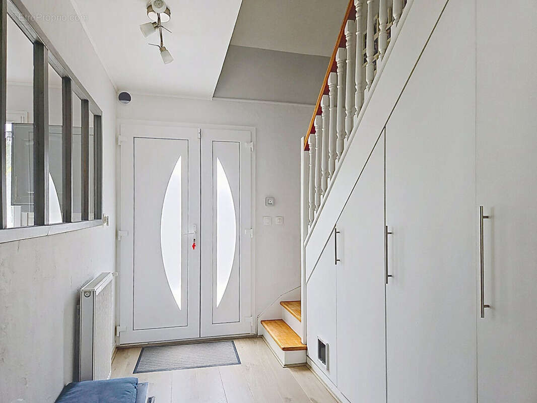 Maison à SAINT-GERMAIN-SUR-ECOLE