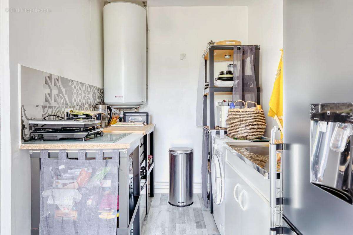 Appartement à VAL-DE-REUIL