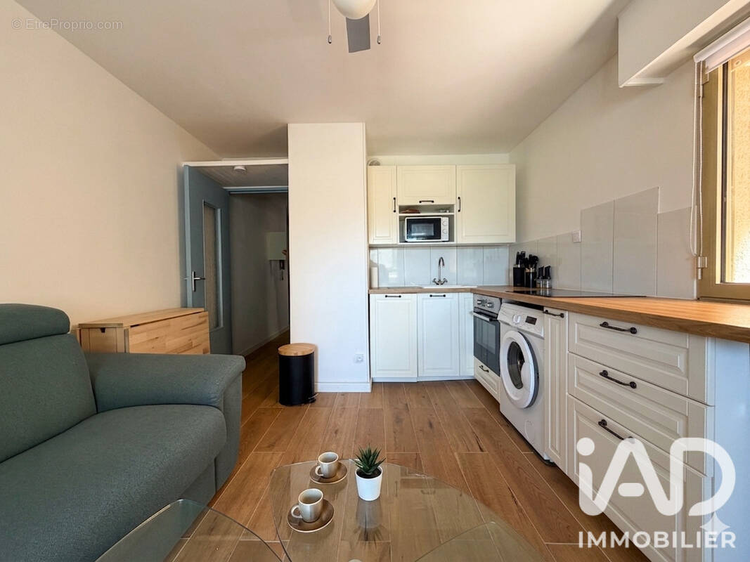Photo 1 - Appartement à SIX-FOURS-LES-PLAGES