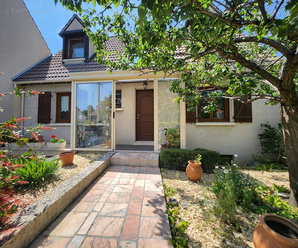 Maison à DEUIL-LA-BARRE