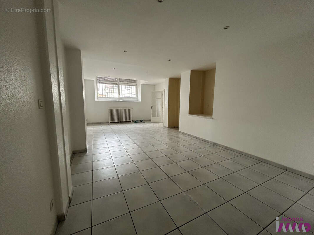 Commerce 125 m² à Belfort  - photo 5