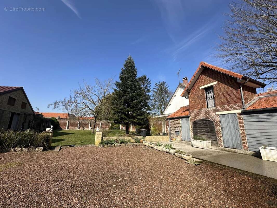 Maison à HARBONNIERES