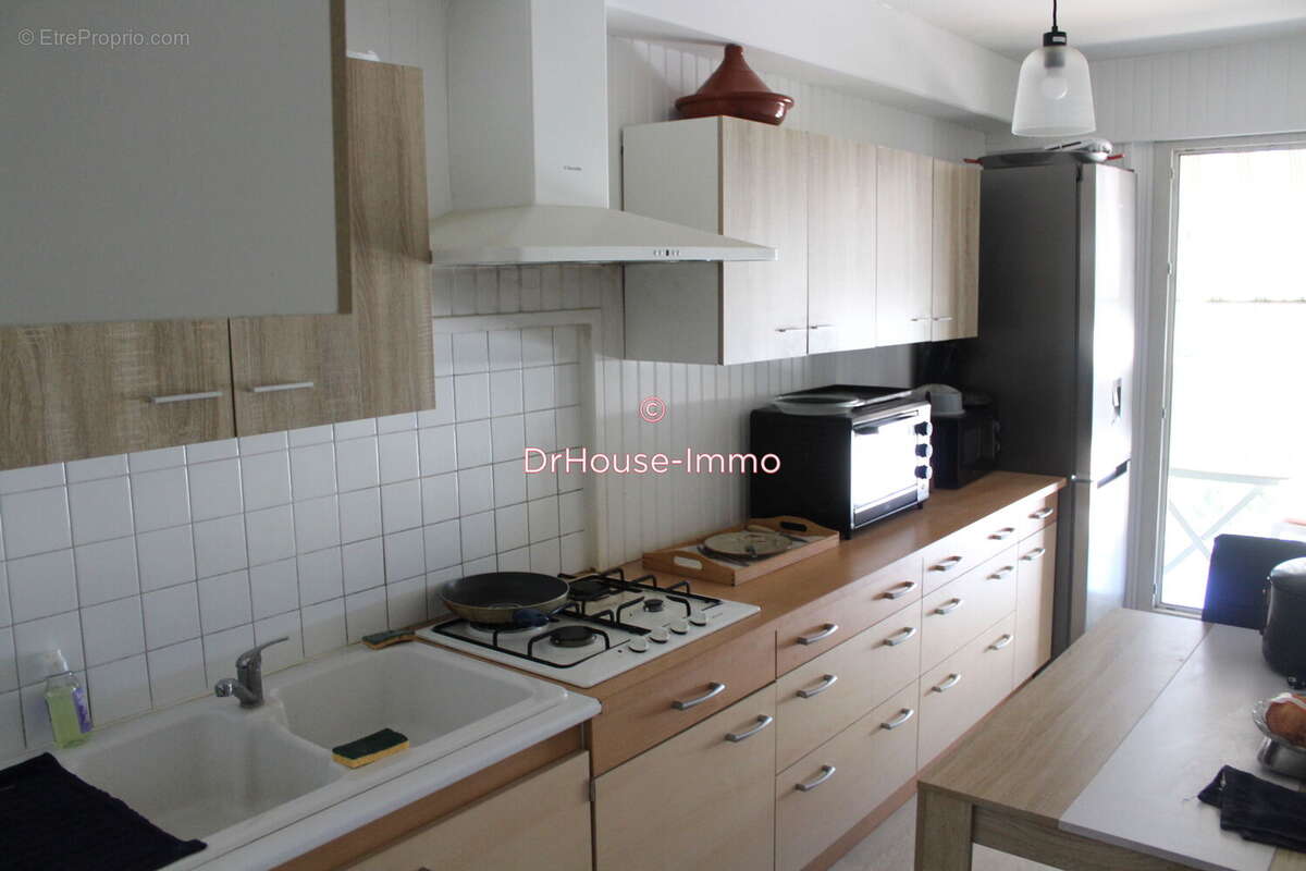 Appartement 80 m² à Angouleme  - photo 3