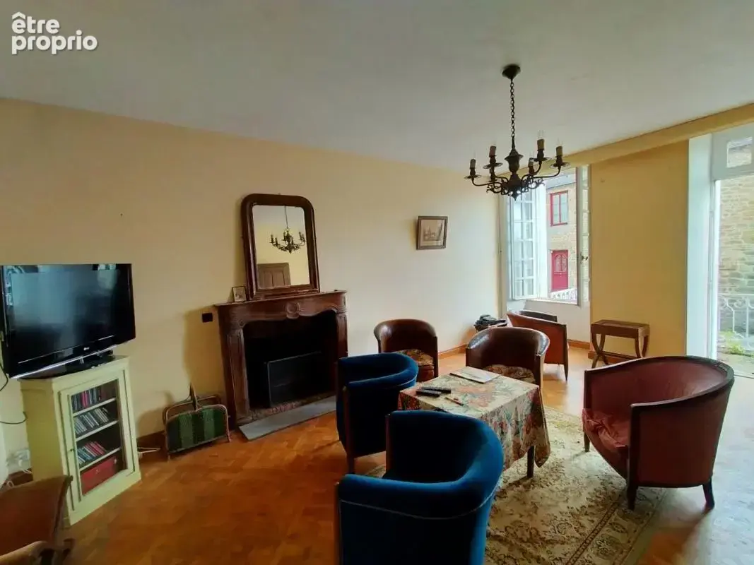 Maison 200 m² à Courcite  - photo 3
