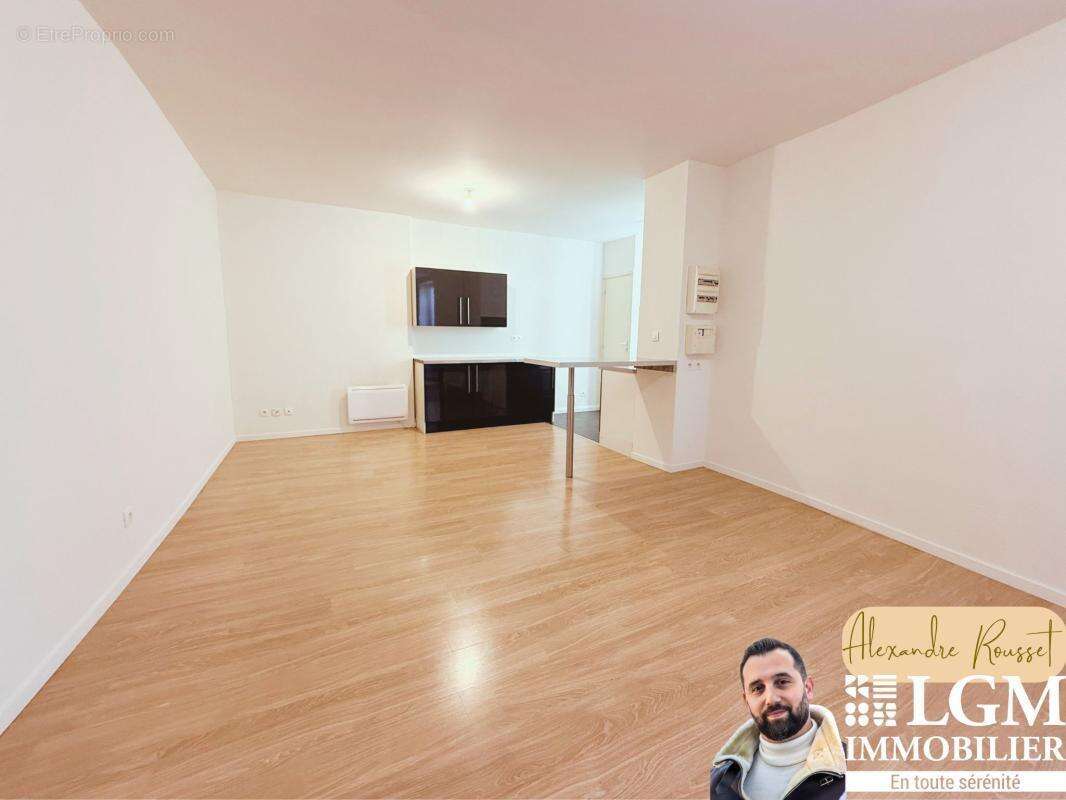 Appartement à LA CALMETTE