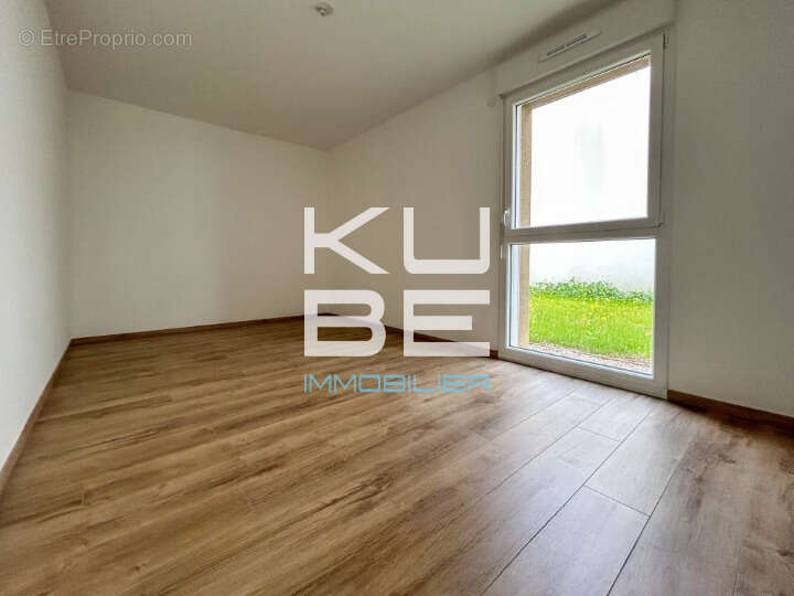 Appartement à NORROY-LE-VENEUR