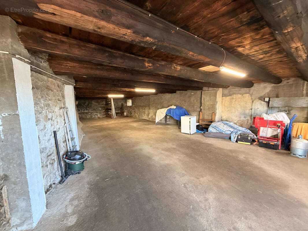 Maison à SAINT-FLOUR