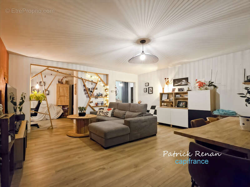 Appartement à PLAISIR