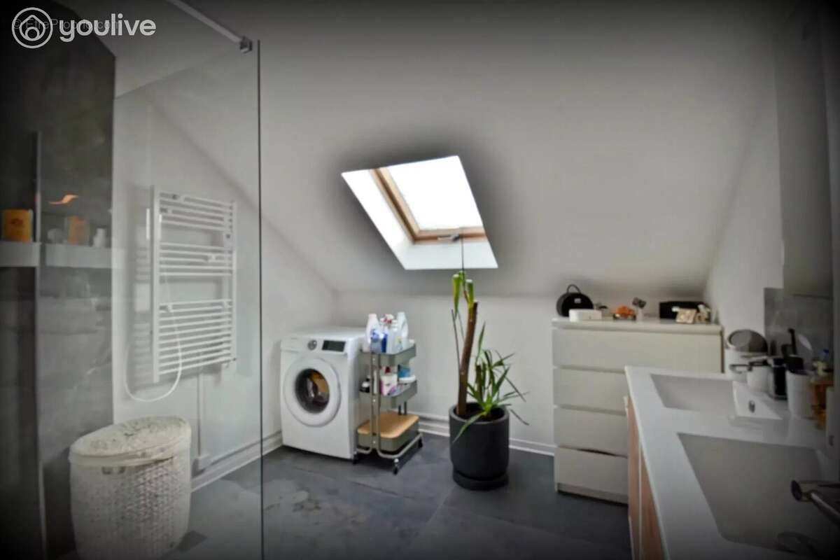 Maison à MEZIRE