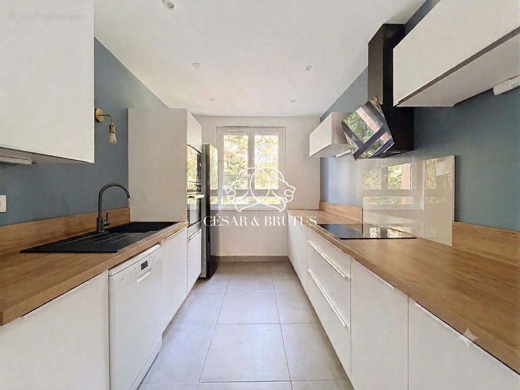 Appartement 79 m² à Lyon-8e  - photo 5