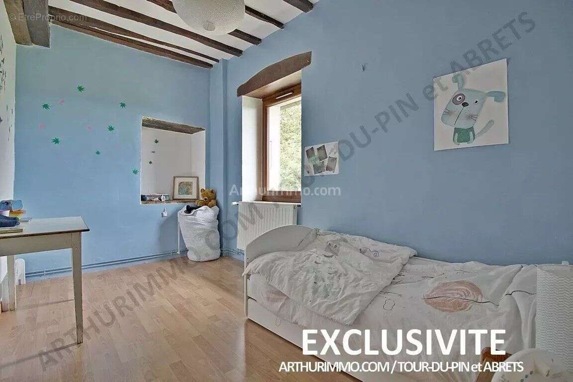 Maison à BELMONT-TRAMONET