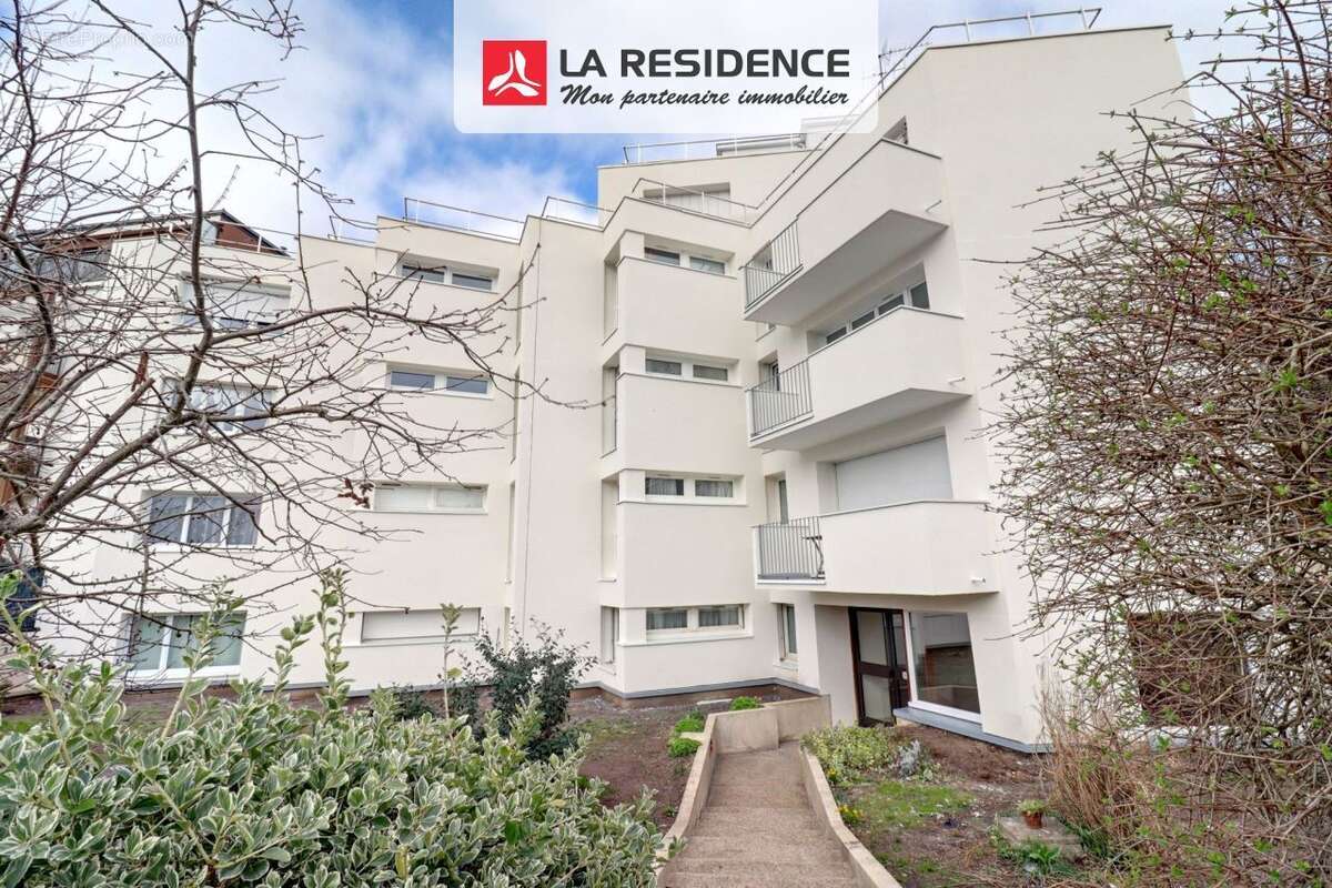 Appartement 30 m² à Poissy  - photo 7
