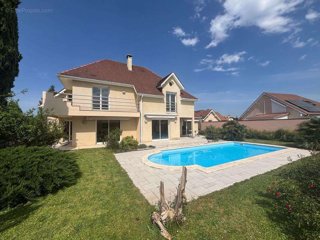 Maison à IDRON