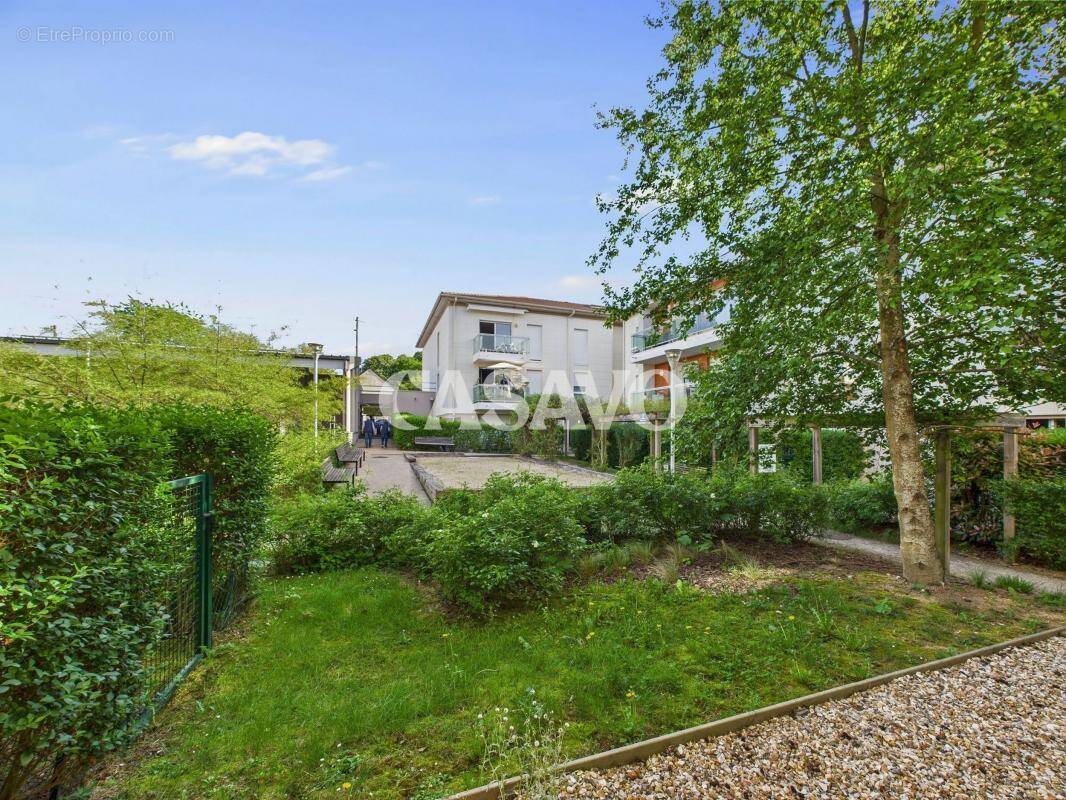 Appartement à MONTLIGNON