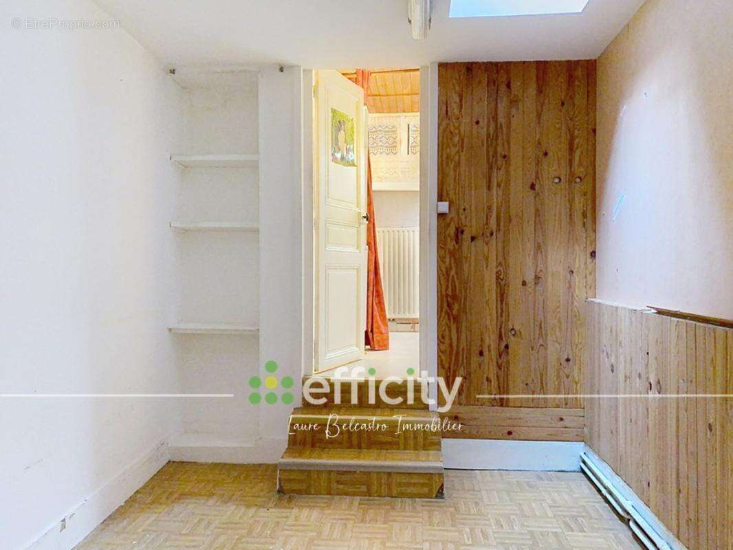 Maison à VILLECRESNES