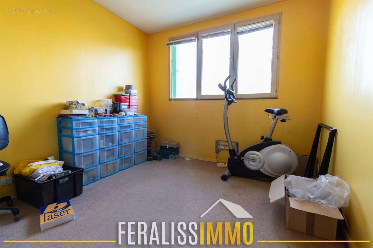 Maison à JOUY-LE-MOUTIER