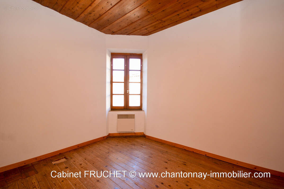 Maison à SIGOURNAIS